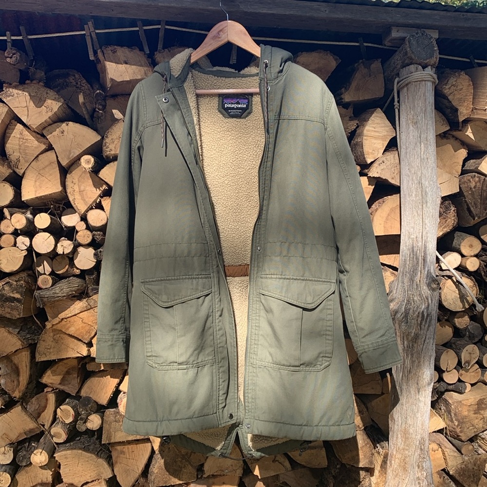 Patagonia prairie dawn parka!